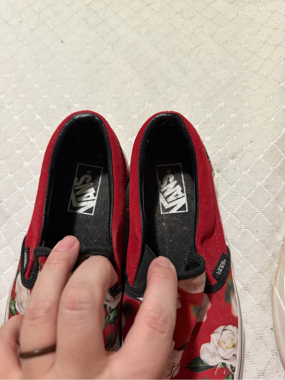 Vans Red Canvas Slip-On Sneakers with White Rose Print-RARE - Picture 3 of 4